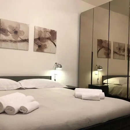 La Casa In Via Venti Апартаменты *