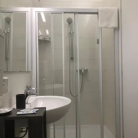 La Casa In Via Venti Верона