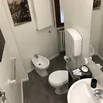 La Casa In Via Venti شقة فيرونا
